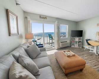Emerald Skye Condos by Albvr - Orange Beach