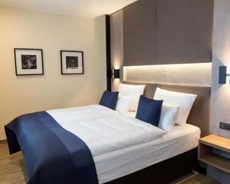 Sky Hotel Cloppenburg - Cloppenburg - Ložnice