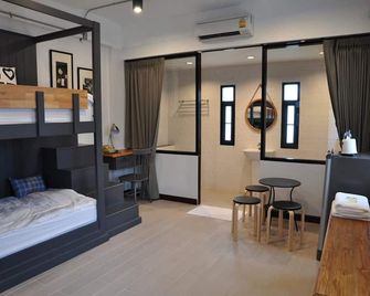 C Room at Airport by Choktawee - Chiang Mai