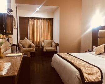 Hotel Asia Vaishnodevi - Katra - Bedroom