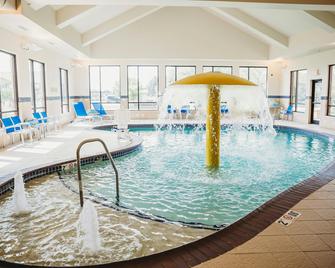 TownePlace Suites by Marriott Aberdeen - Aberdeen - Pool