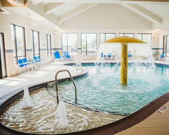 TownePlace Suites by Marriott Aberdeen - Aberdeen - Bazén