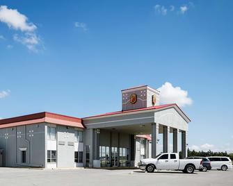 Super 8 by Wyndham Elk City - Elk City - Building