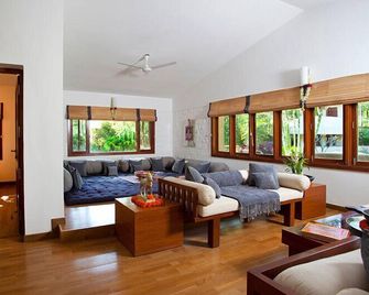 Shreyas Retreat - באנגאלור - סלון