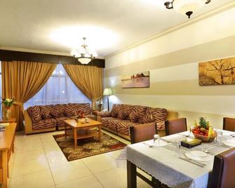 Al Hayat Hotel Suites - Sharjah - Sala de estar
