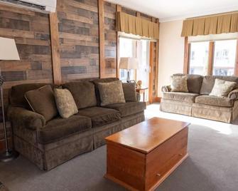 Winwood Condominiums by Windham Mountain Club - Windham - Huiskamer