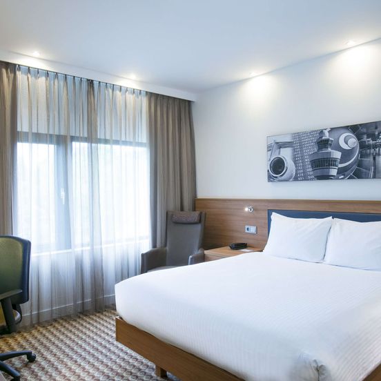 Hampton by Hilton Amsterdam Airport Schiphol image 1