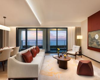 Hong Yuan Hotel by The Crest Collection - Haikou - Soveværelse