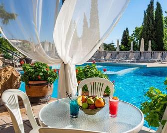 Cnic Paleo Artnouveau - Palaiokastritsa - Бар