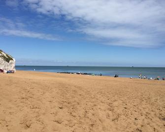 Seaview Cottage - Broadstairs - Beach