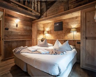 Hotel Chalet Svizzero - קורמאיור