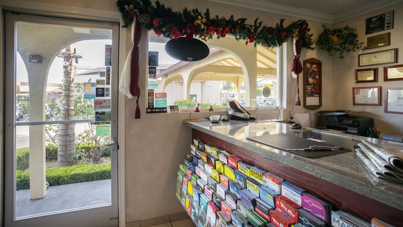 ترافيلارز إن