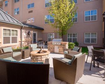 Residence Inn by Marriott Boise West - Boise - Innenhof