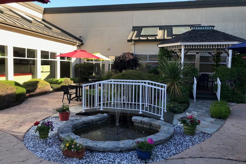 Powell River Town Centre Hotel - Powell River