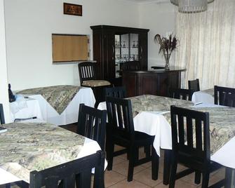 Country Link Guest Lodge - Komatipoort - Essbereich
