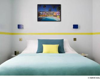 Hôtel Henriette - Paris - Bedroom