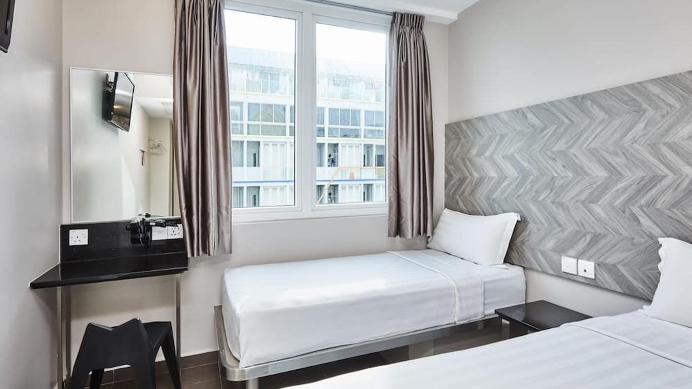 Ibis Budget Singapore Ruby