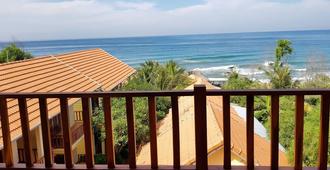Free Beach Resort - Phu Quoc - Balcony