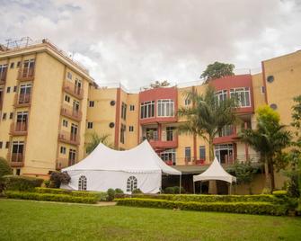 Grand Global Hotel - Kampala - Byggnad