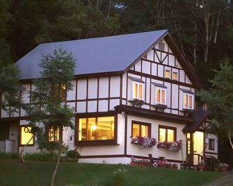 Pension Vinderouge - Minakami - Bâtiment