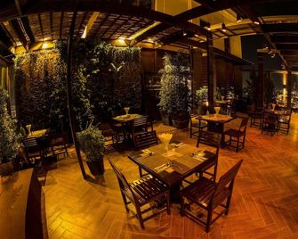 The Home Hotel - Mandalay - Restaurant