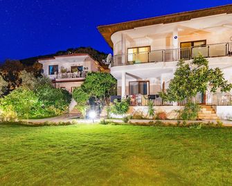 Hanim Pinar Butik Otel - Selimiye - Budova