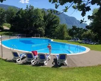 Hotel Tenz - Montan - Pool