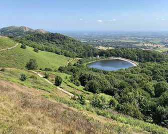Orchard Side Bed And Breakfast - Malvern - Outdoor view