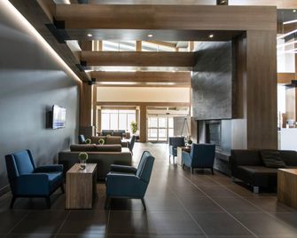 Hotel du Domaine, an Ascend Collection Hotel - Thetford Mines - Lobby