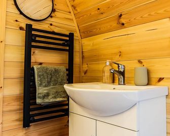 The Pod - Bracklesham Bay - Chichester - Bathroom