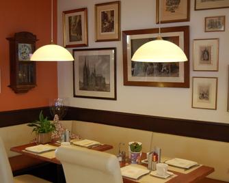Hotel zur Linde - Hanau - Ресторан
