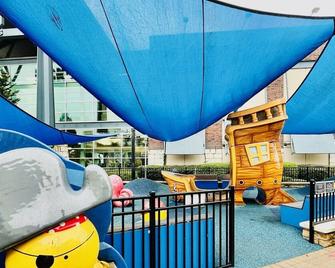 2bed/2bath W/ Poolside View In Southpark! - Charlotte - Extérieur
