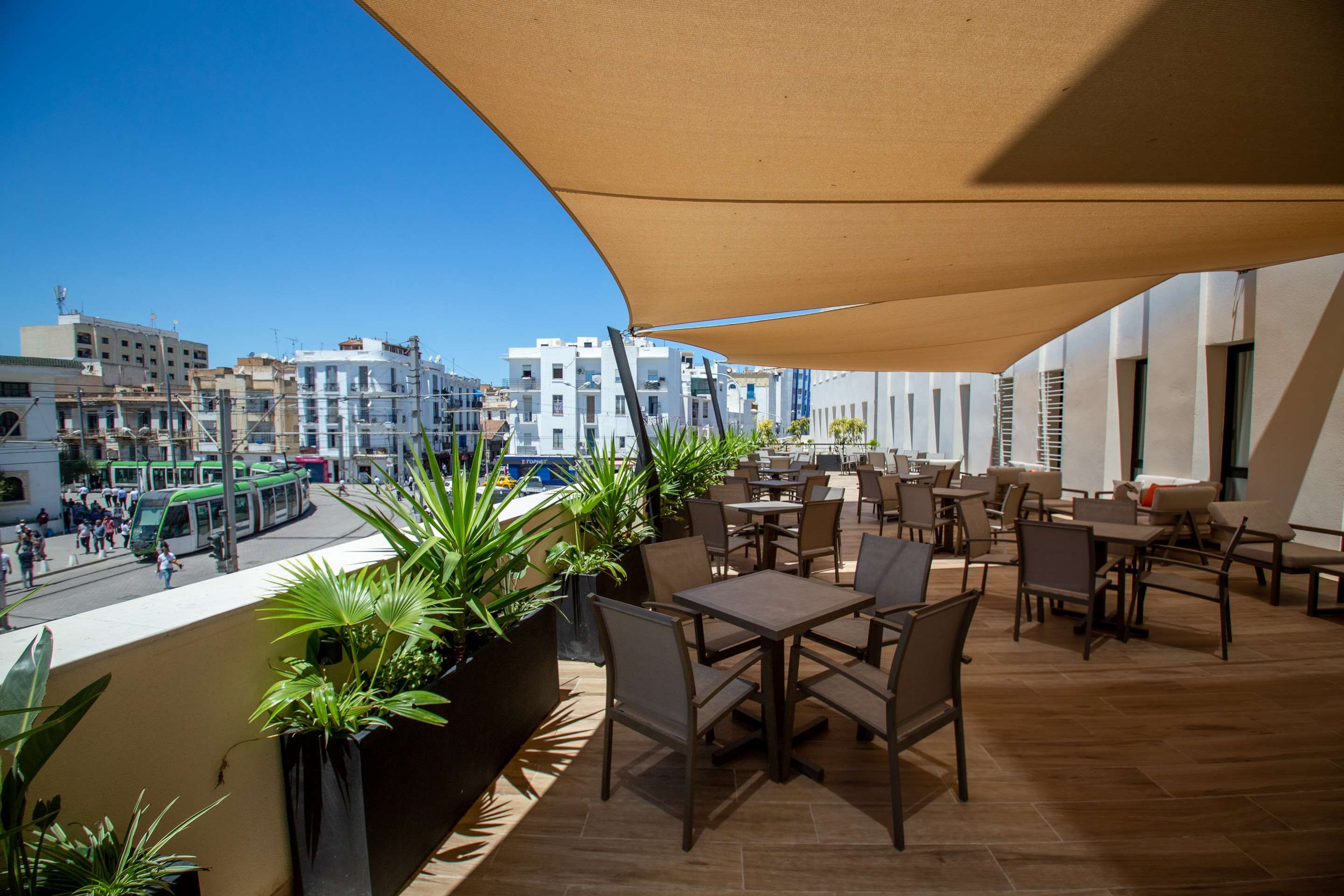 Kyriad Prestige City Center Tunis - Tunis - Balcon
