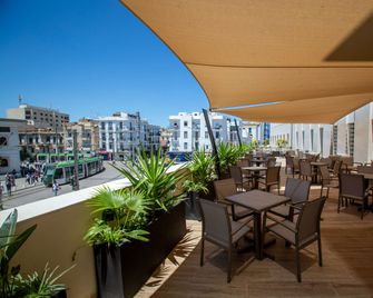 Kyriad Prestige City Center Tunis - Tunis - Balcon
