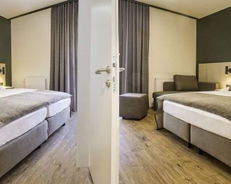 Hotel Das Essigmanngut - Anif - Bedroom