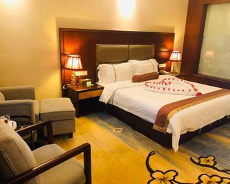 Asia Hotel - Guangzhou - Bedroom