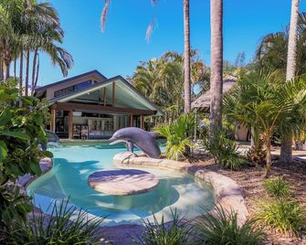 Nrma Blue Dolphin Yamba Holiday Resort - Yamba - Pool