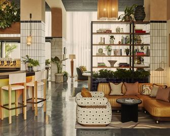 The Hoxton, Poblenou - ברצלונה - טרקלין