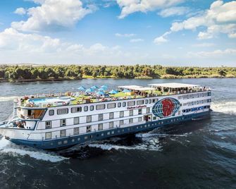 MS Chateau Lafayette Nile Cruise - 4 nights from Luxor each Monday and 3 nights from Aswan each Friday - Luxor