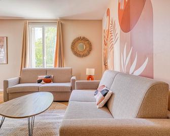 Appartement équipé à 5 minutes de Paris - Ivry-sur-Seine - Living room