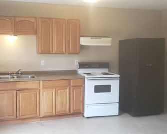 Time to Relax. - Crystal City - Kitchen
