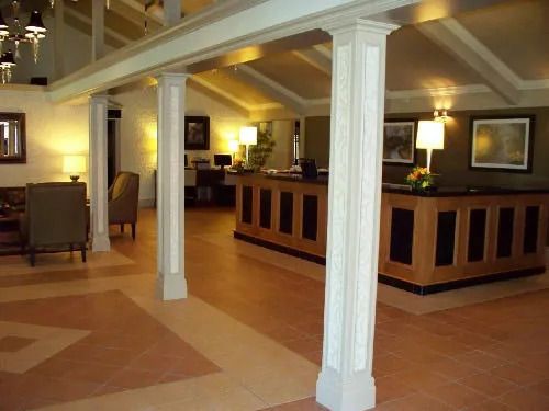 Festival Courtyard Inn - Stratford - Lobby