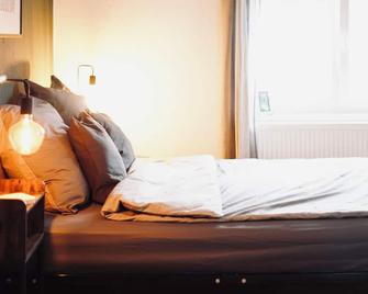 Nordic Living im Zentrum Wismars - Wismar - Schlafzimmer
