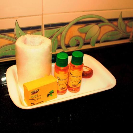 Fabhotel Vedika image 1