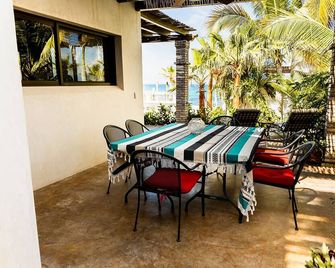 Casa Corazon “oasis” 2bd/2ba Beachfront - Amazing Views 225 - La Ventana - Патіо