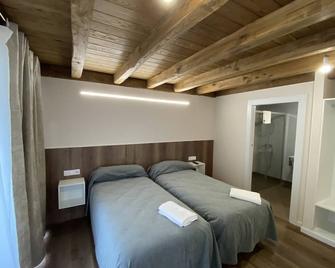 dp Centro Histórico - Sarria - Habitación