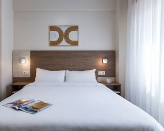 Vigo Bay Apartments by Olala Homes - Vigo - Bedroom