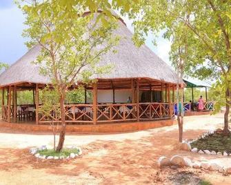 Mikumi Adventure Lodge - Mikumi