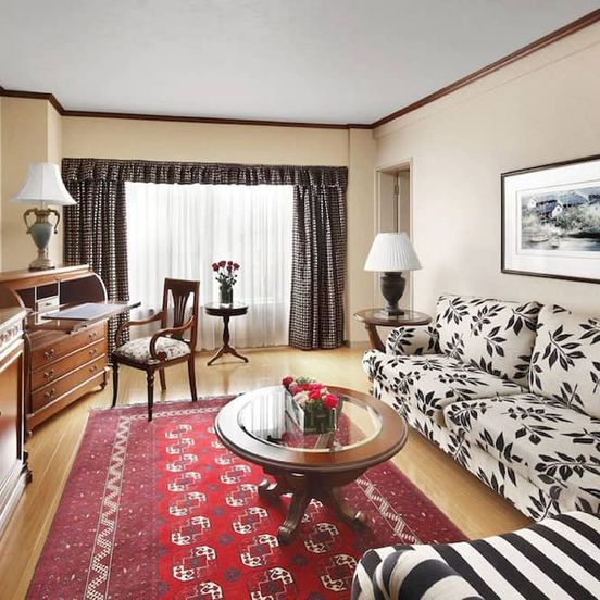 Hotel Shanghai Hongqiao - Handwritten Collection image 1