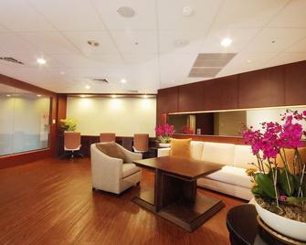 Butler Hotel-Former Plaza Hotel - Taichung City
